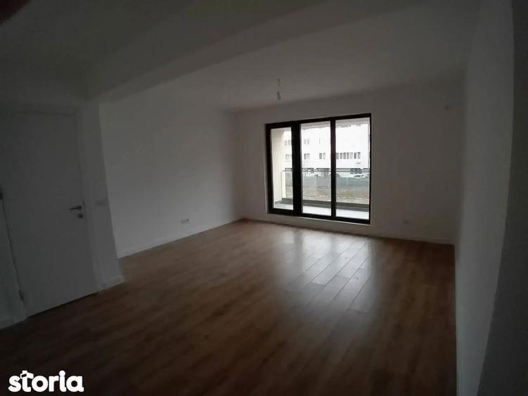 Apartament cu 3 camere în Titan — fotografia 1