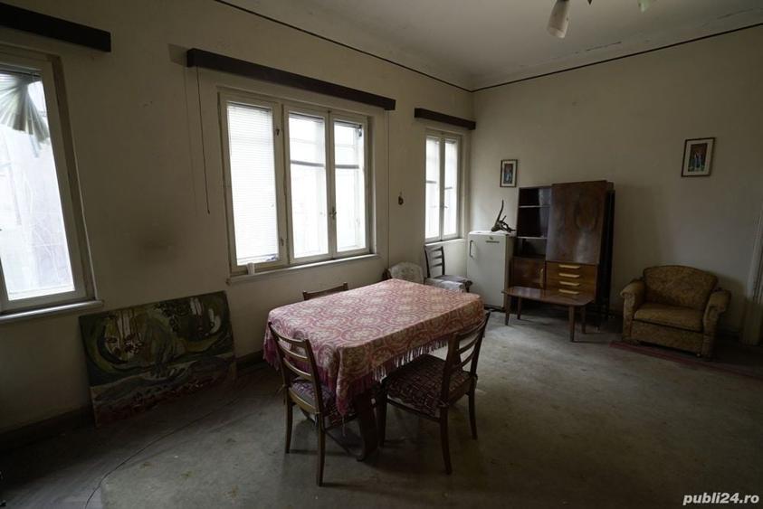 Casă cu 2 camere în Central