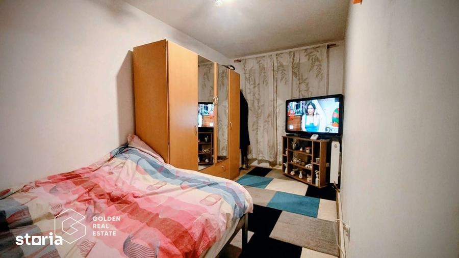 Apartament cu 3 camere semidecomandat în Girocului — fotografia 1