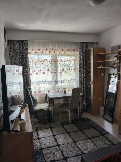 Garsonieră semidecomandată în 6 Vânători