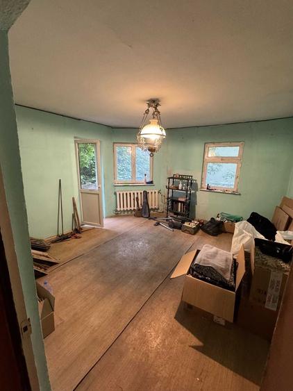 Apartament cu 4 camere decomandat în Bahne