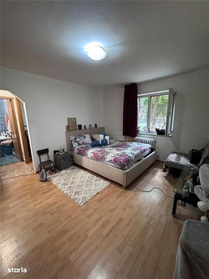 Apartament 2 camere Semidecomandat cf 2 Piata Resita - 6