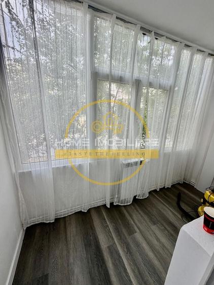 Apartament cu 2 camere semidecomandat, mobilat în Podu Roș