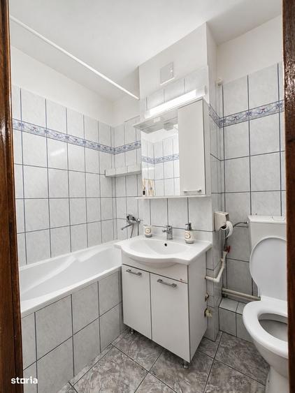 Garsonieră decomandată în Dorobanți