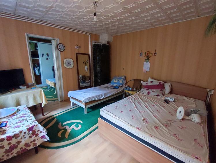 Casă individuală cu 4 camere cu Canalizare în Faleza Nord