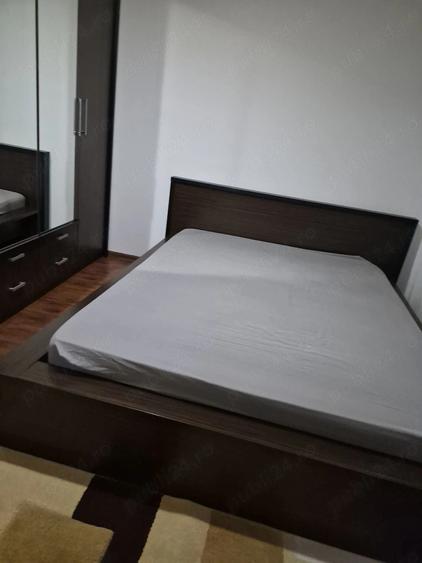 Apartament cu 2 camere decomandat în Sărari