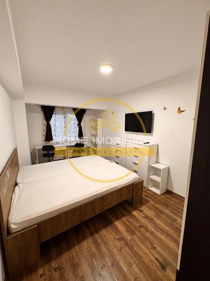 Penthouse cu 4 camere decomandat, mobilat în Copou