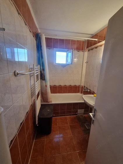 Apartament cu 2 camere semidecomandat în Ultracentral