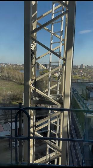 Apartament cu 4 camere decomandat în Floreasca