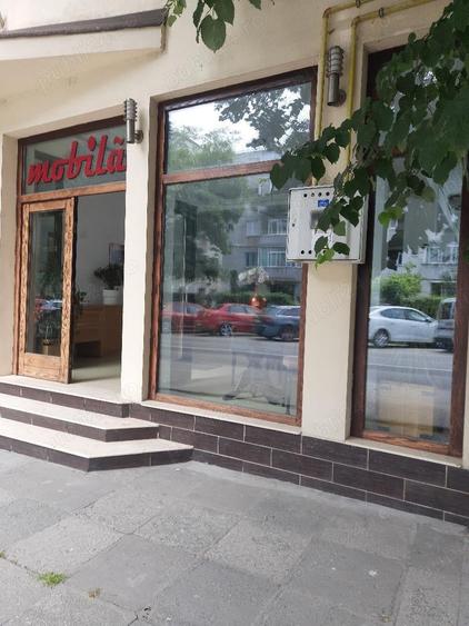 Spațiu comercial, de 170 mp, în Central
