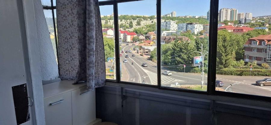Apartament cu 2 camere decomandat în Dosu Bricii