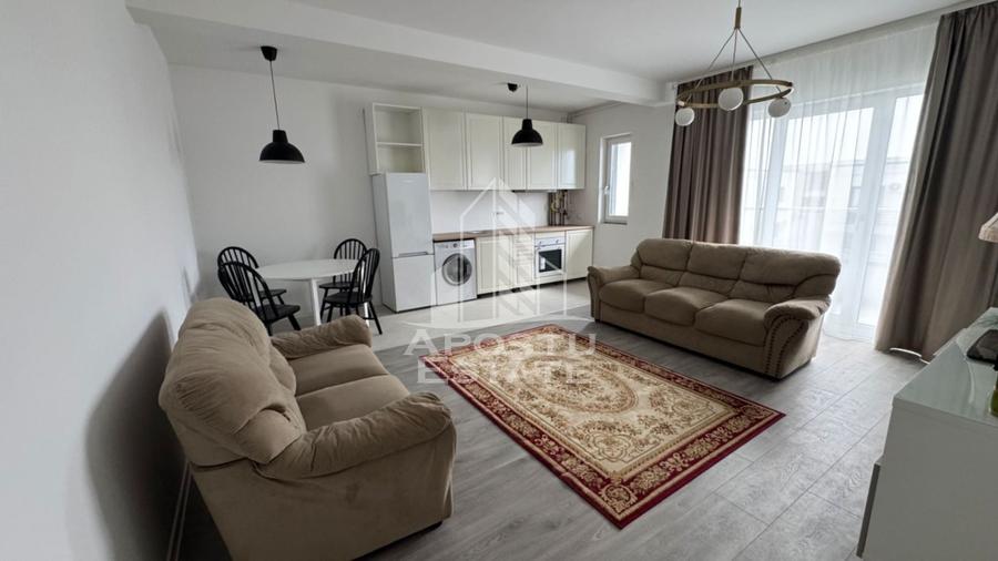 Apartament cu 3 camere semidecomandat, mobilat în Torontalului