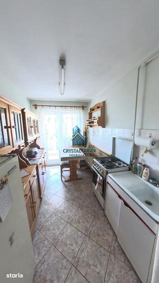 Apartament 3 camere + garaj sub bloc - cartier 7 Noiembrie, zona Unic - 11