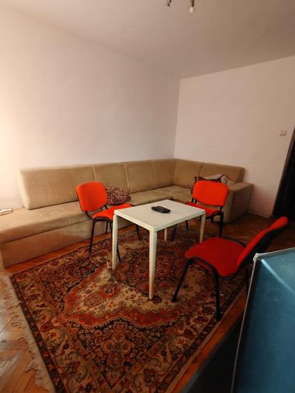 Apartament cu 2 camere decomandat în Tomis I