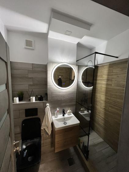 Apartament cu 2 camere decomandat în Ostroveni