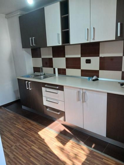 Apartament de vanzare - 3