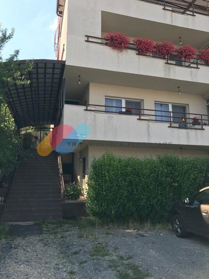 Apartament cu 3 camere semidecomandat, mobilat în Grigorescu