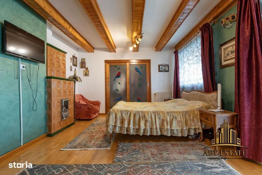 Casă cu 4 camere în Podei