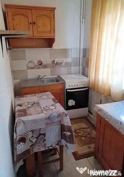 Garsonieră semidecomandată în Valea Aurie