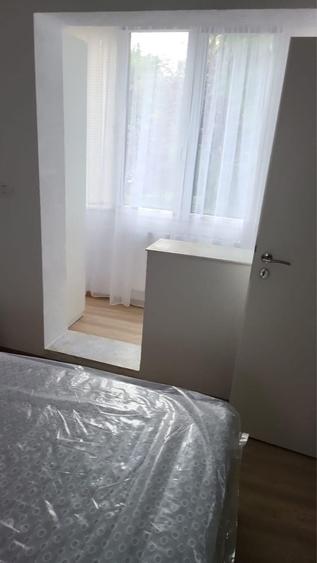Apartament cu 3 camere semidecomandat în Dacia
