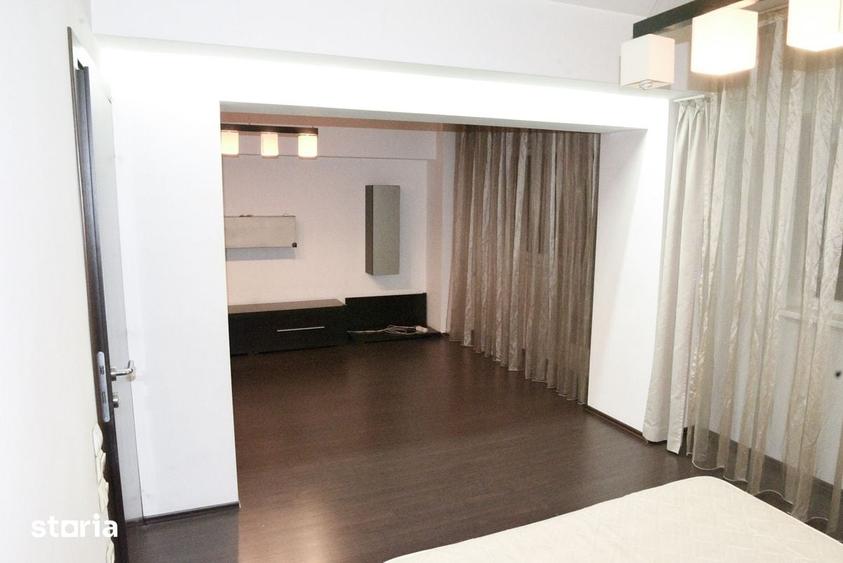 Apartament cu 3 camere decomandat în Dristor