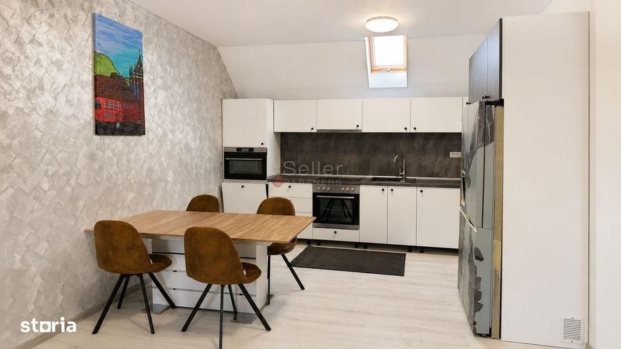 Apartament cu 3 camere în Brașovul Vechi