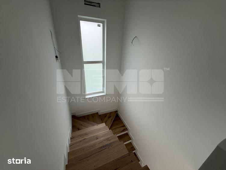 Casă cu 5 camere cu Teren 600 Mp în Pătrăuți