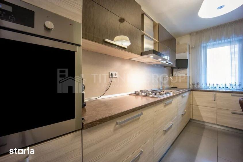 Apartament cu 3 camere decomandat în Ultracentral