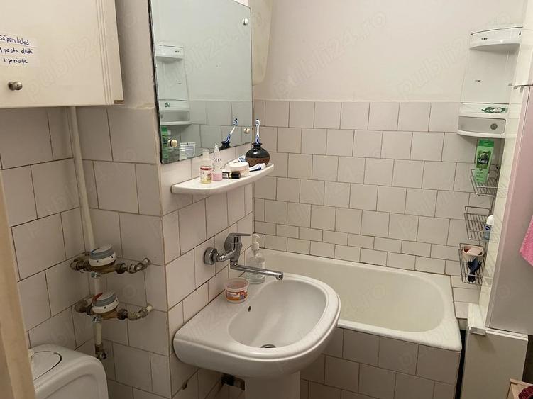 Apartament cu 3 camere decomandat în Nord