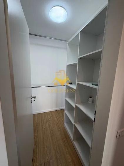 Apartament cu 2 camere semidecomandat, mobilat în Semicentral