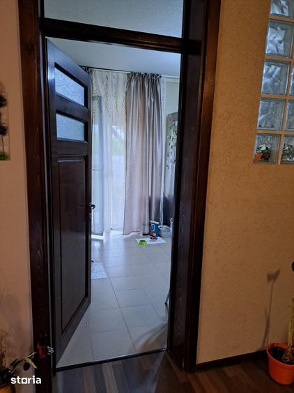 Casă cu 4 camere cu Teren 500 Mp în Central