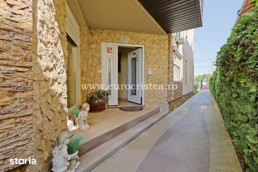 Casă cu Teren 1000 Mp în Limanu