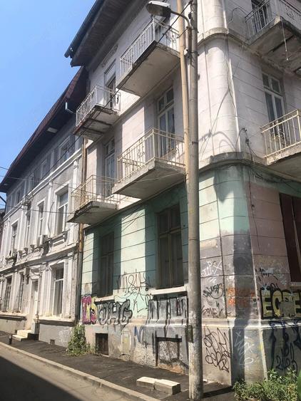Casă cu Teren 125 Mp în Universitate