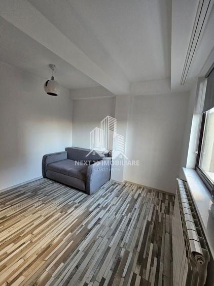 Apartament cu 3 camere decomandat, mobilat în Nord