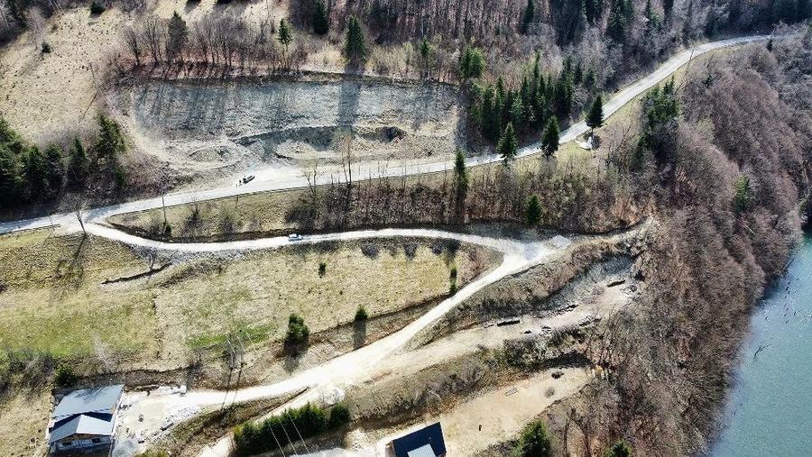 Teren de 2400 mp, în Sohodol