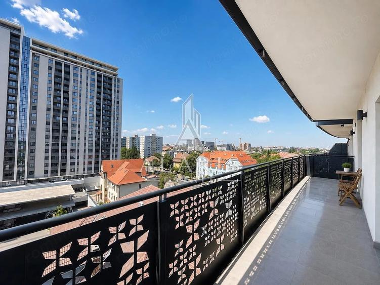 Apartament cu 3 camere semidecomandat în Take Ionescu