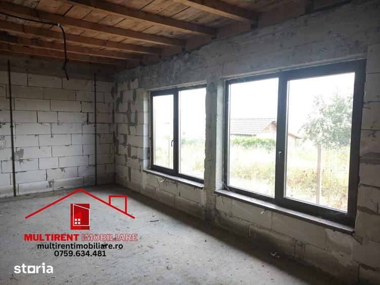 Casă cu 4 camere cu Teren 554 Mp în Babadag