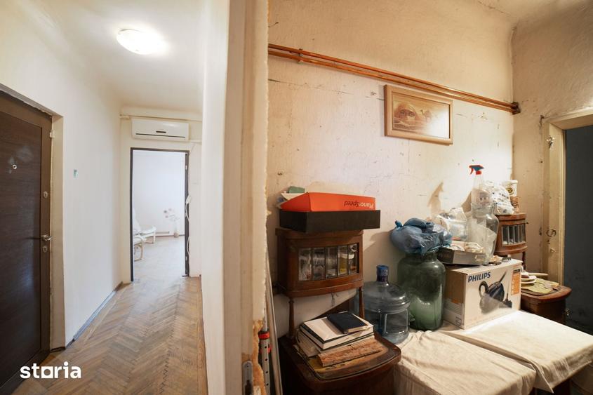 Apartament cu 2 camere semidecomandat în Centrul Civic