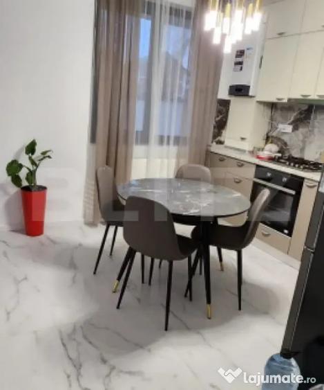Casă cu 4 camere cu Teren 345 Mp în Valea Adâncă