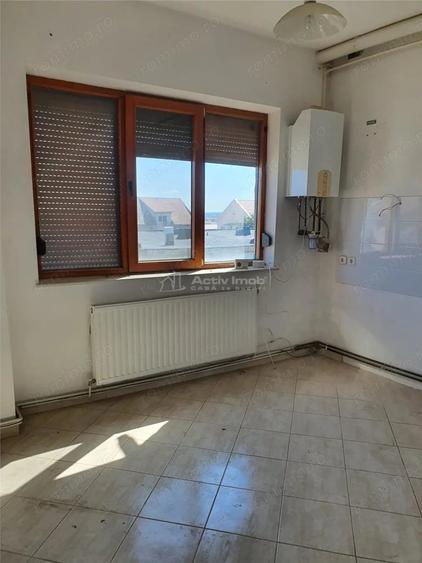 Apartament cu 4 camere decomandat în Vladimirescu