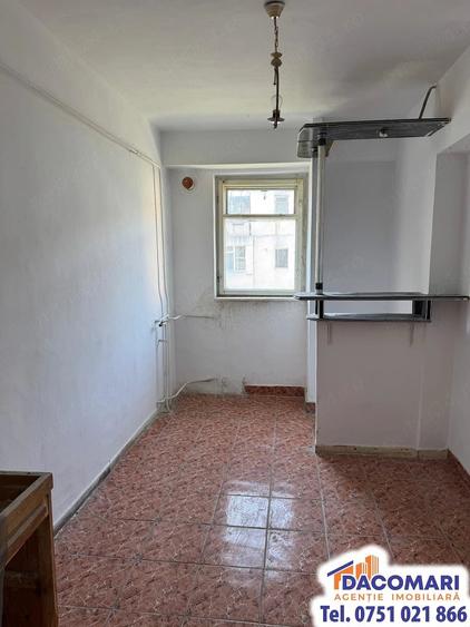 Apartament cu 2 camere decomandat în Mazepa 2