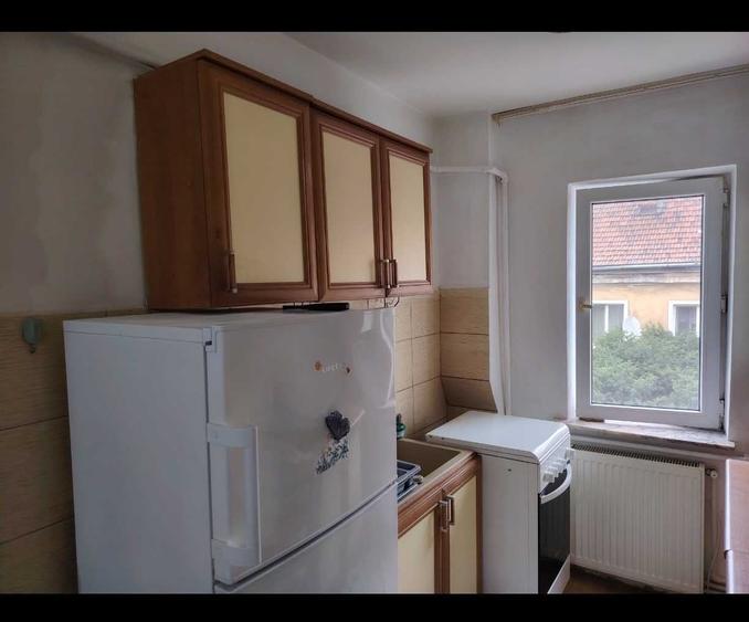 Apartament de vanzare 2 camere Simeria - 3