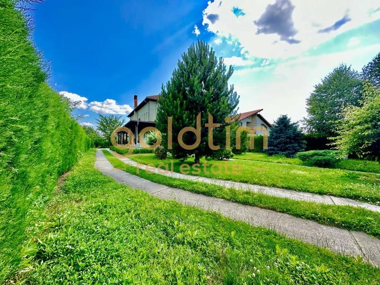 Casă individuală cu 6 camere cu Canalizare în Bolintin-Vale