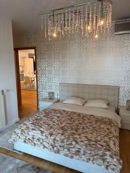 Apartament cu 3 camere, mobilat în Pipera