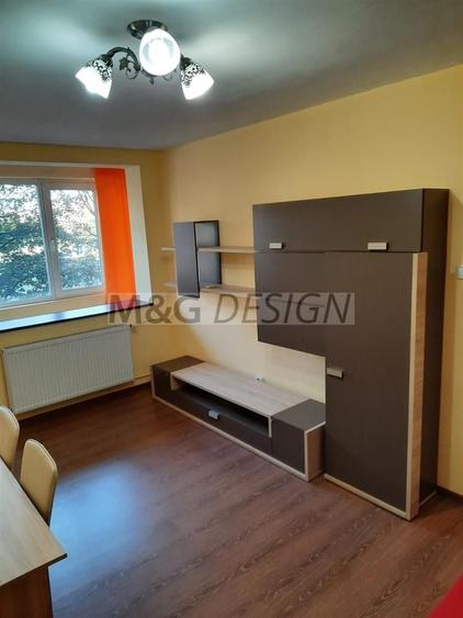 Apartament cu 3 camere decomandat, mobilat în Iosefin