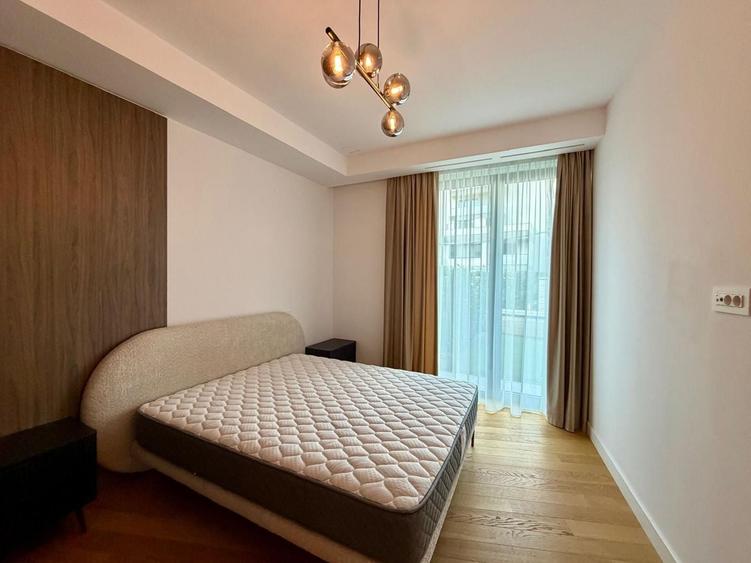 Apartament cu 3 camere, mobilat în Iancu Nicolae