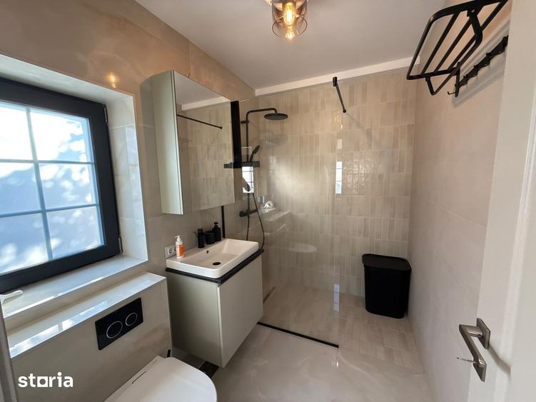 Casă cu 4 camere cu Teren 250 Mp în Bucureștii Noi