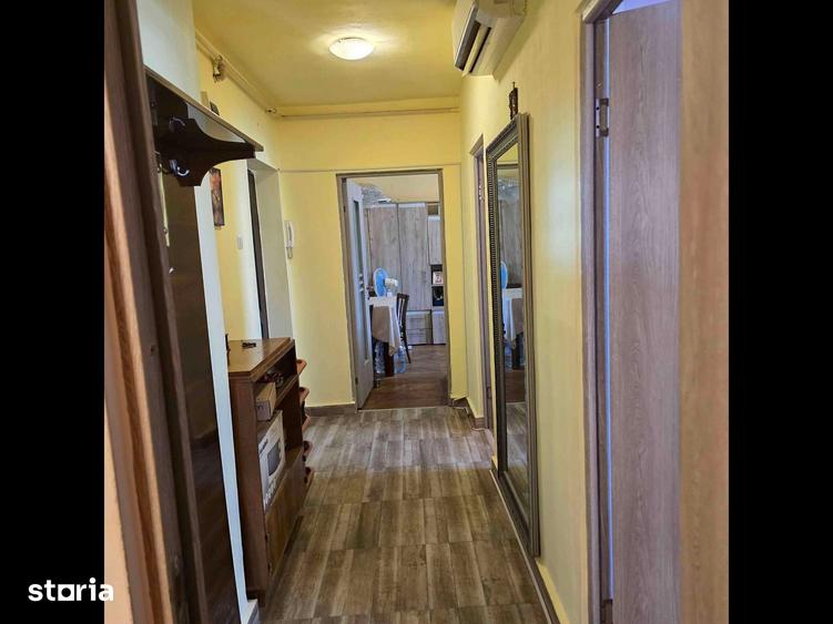 Apartament cu 2 camere decomandat în Progresul