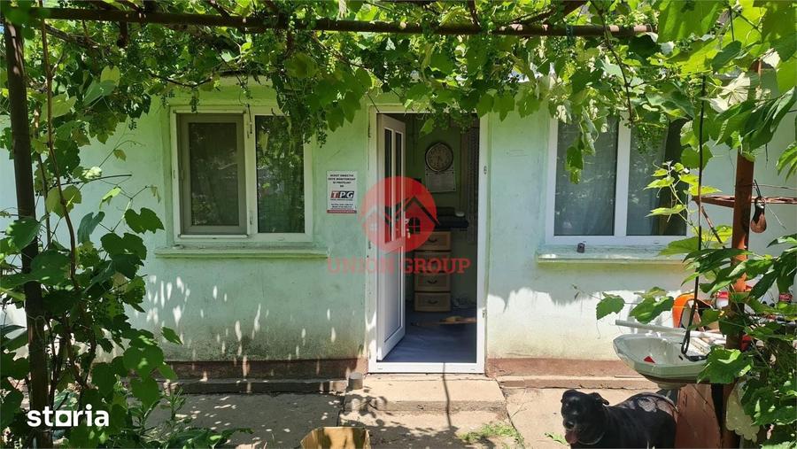 Casă cu 2 camere cu Teren 1711 Mp în Topraisar