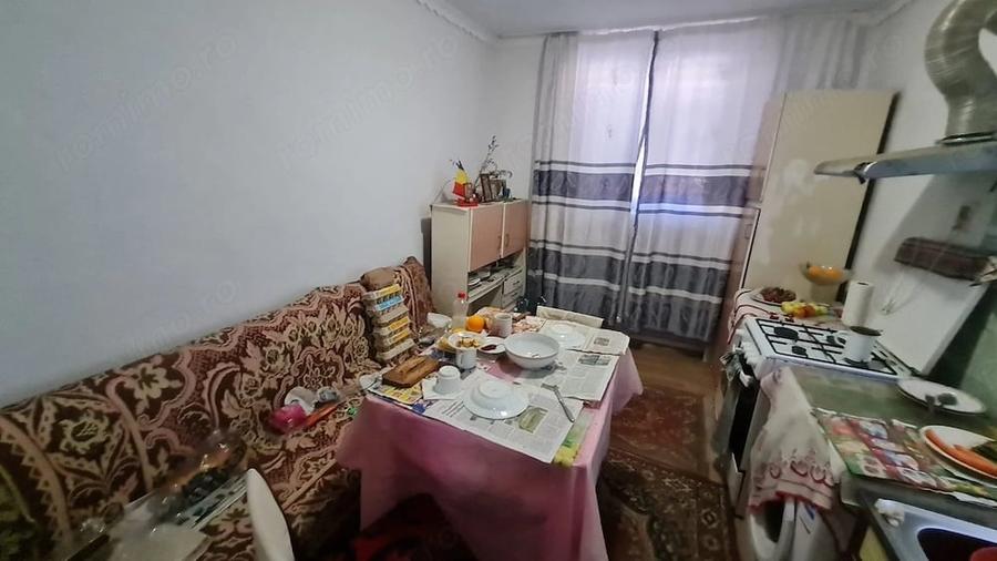 Casă cu 3 camere cu Teren 110 Mp în Central